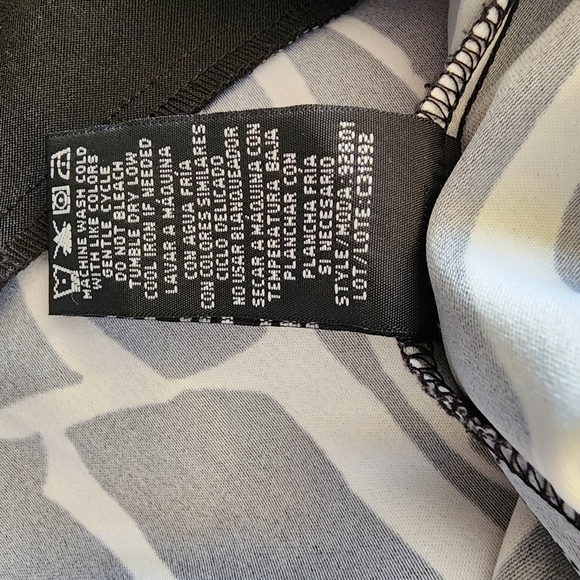 Ronnie Nicole dress black with white sleeveless size 16 - Picture 13 of 13